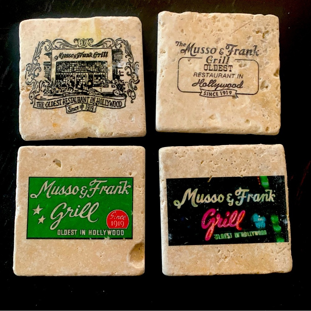 “vintage look” Set of 4
Brand new travertine coasters